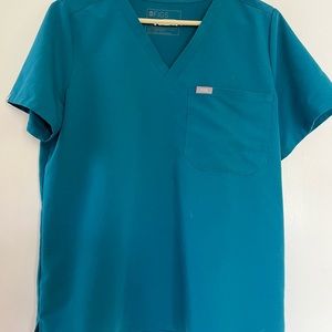 Figs scrub top and bottom PO #2133